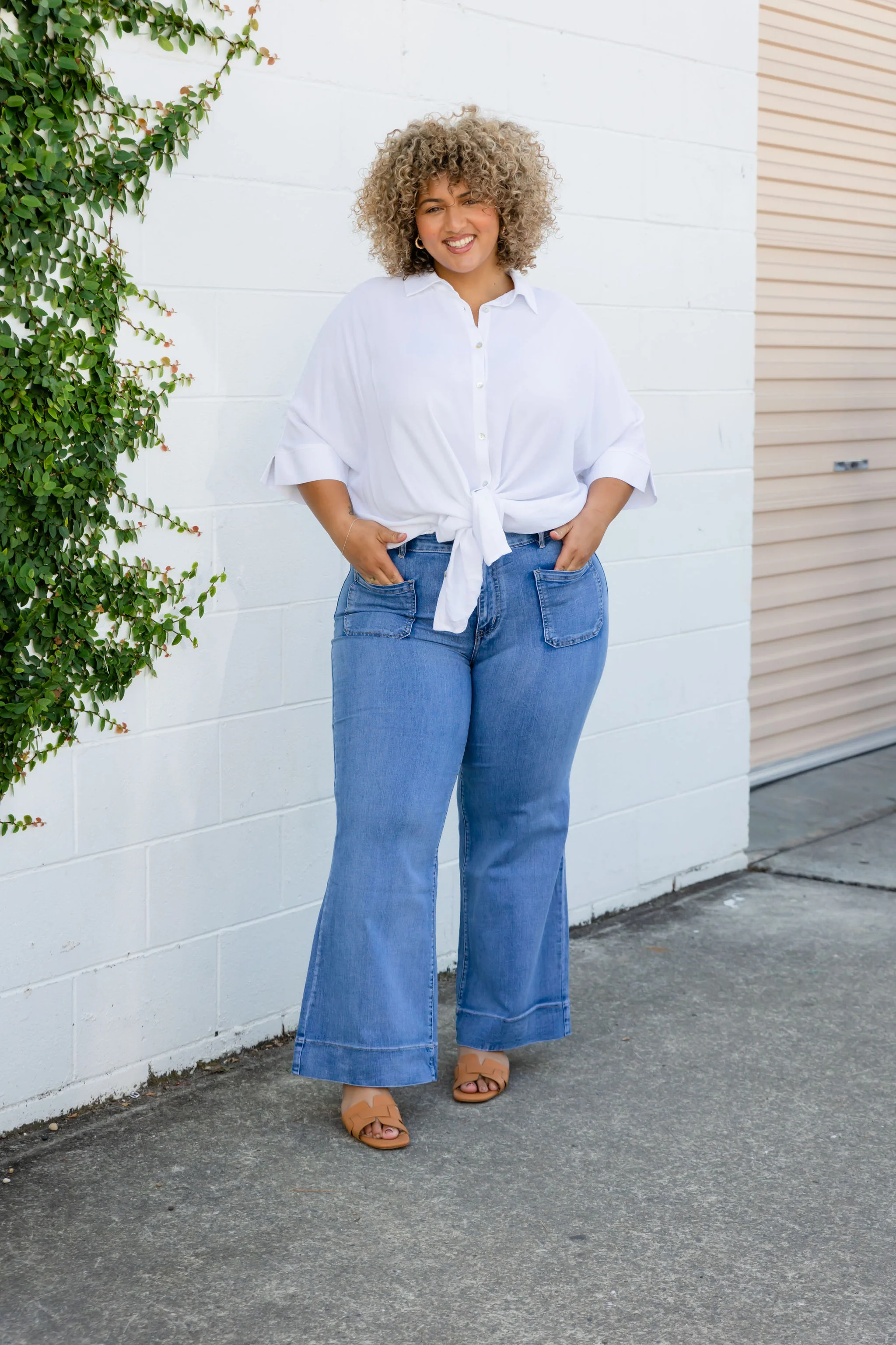 Elton High Waisted Retro Jeans - Image 3