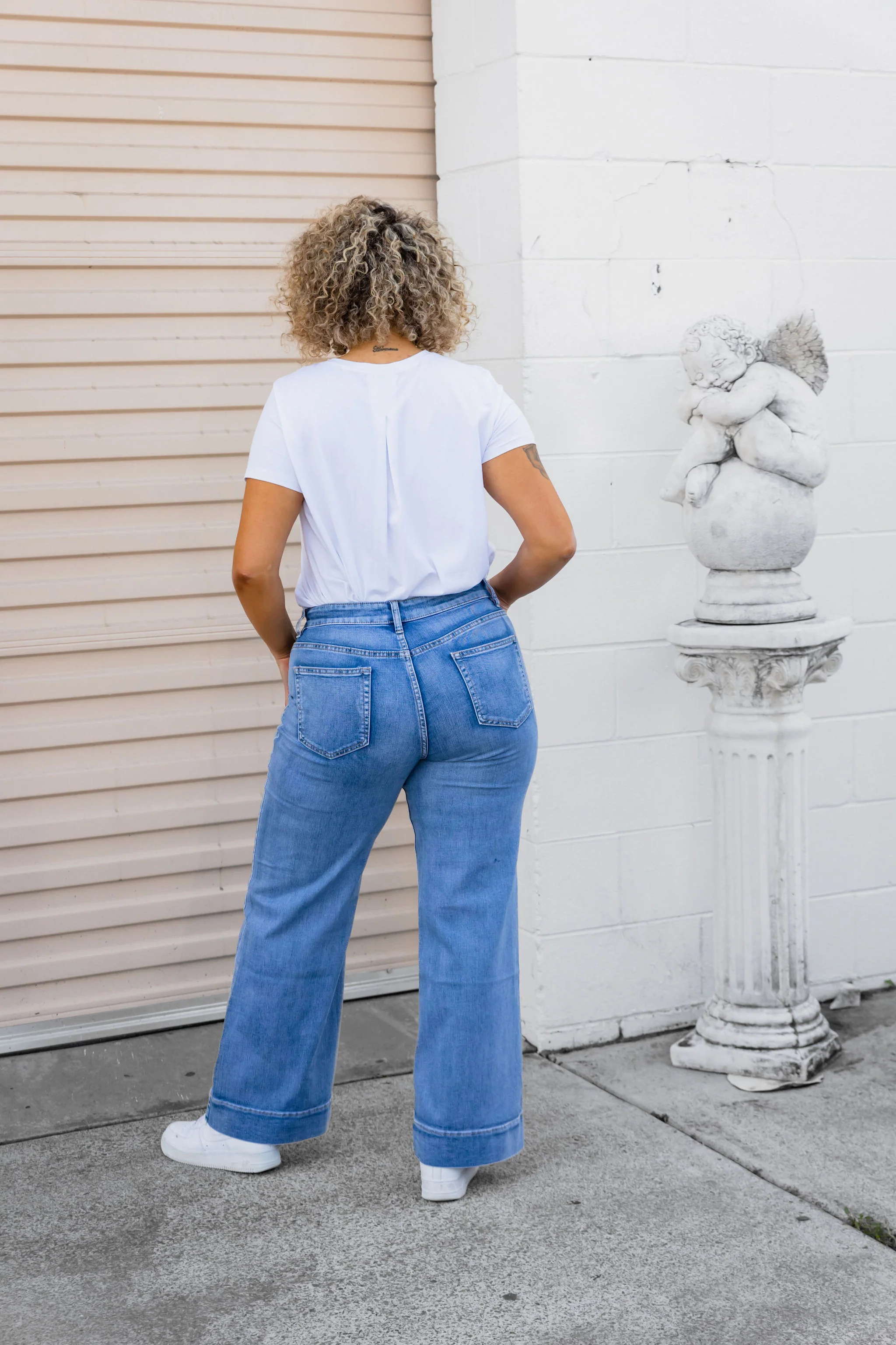 Elton High Waisted Retro Jeans - Image 8
