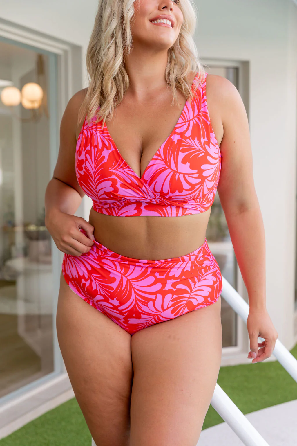 Burleigh Bikini Top in Pink Jungle - Image 29