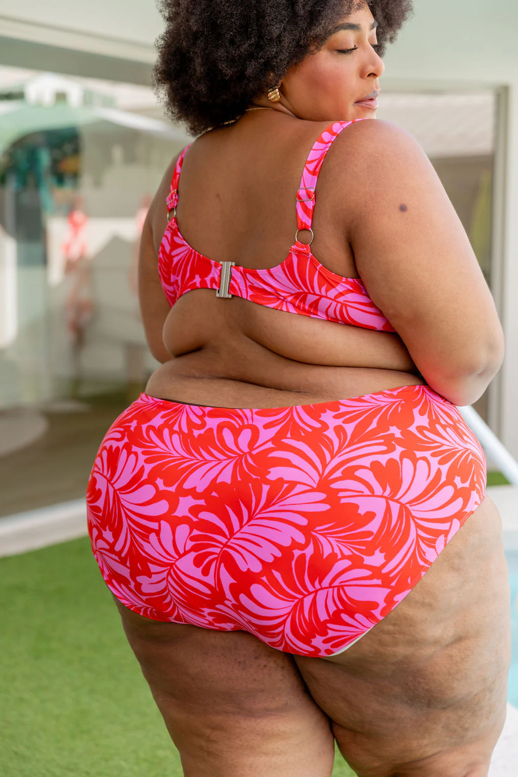 Burleigh Bikini Top in Pink Jungle - Image 53