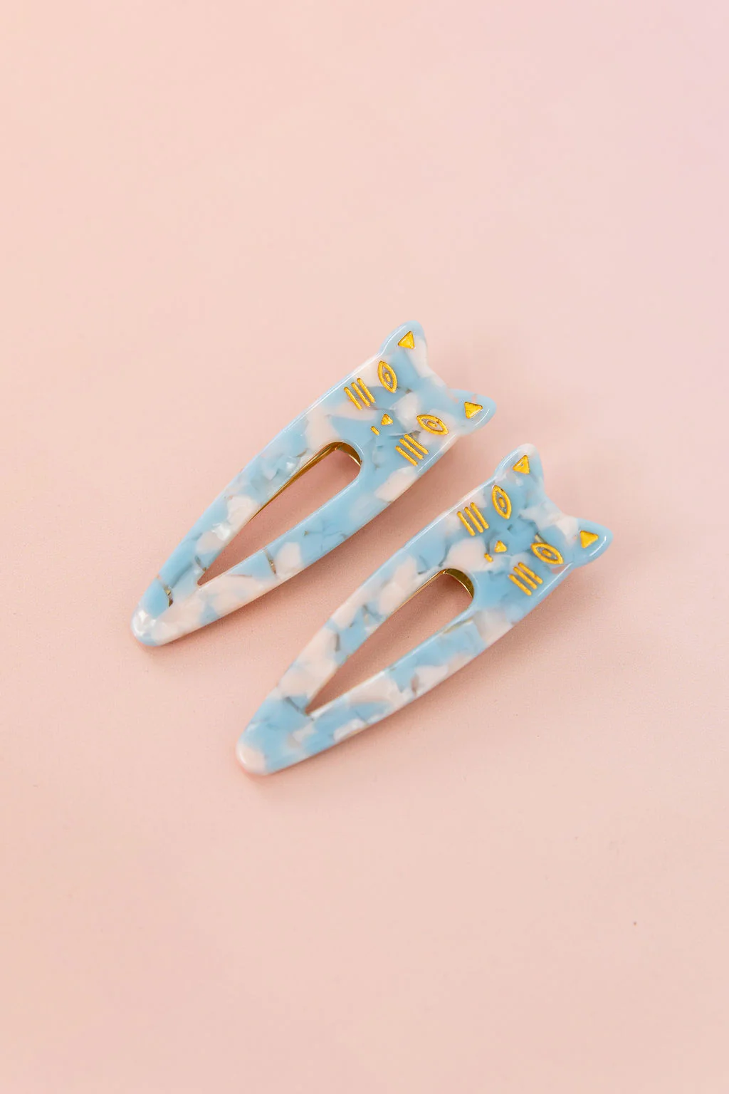 Cat Hair Clips in Blue Cloud - Image 4