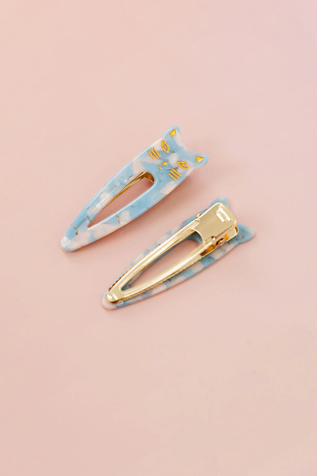 Cat Hair Clips in Blue Cloud - Image 5