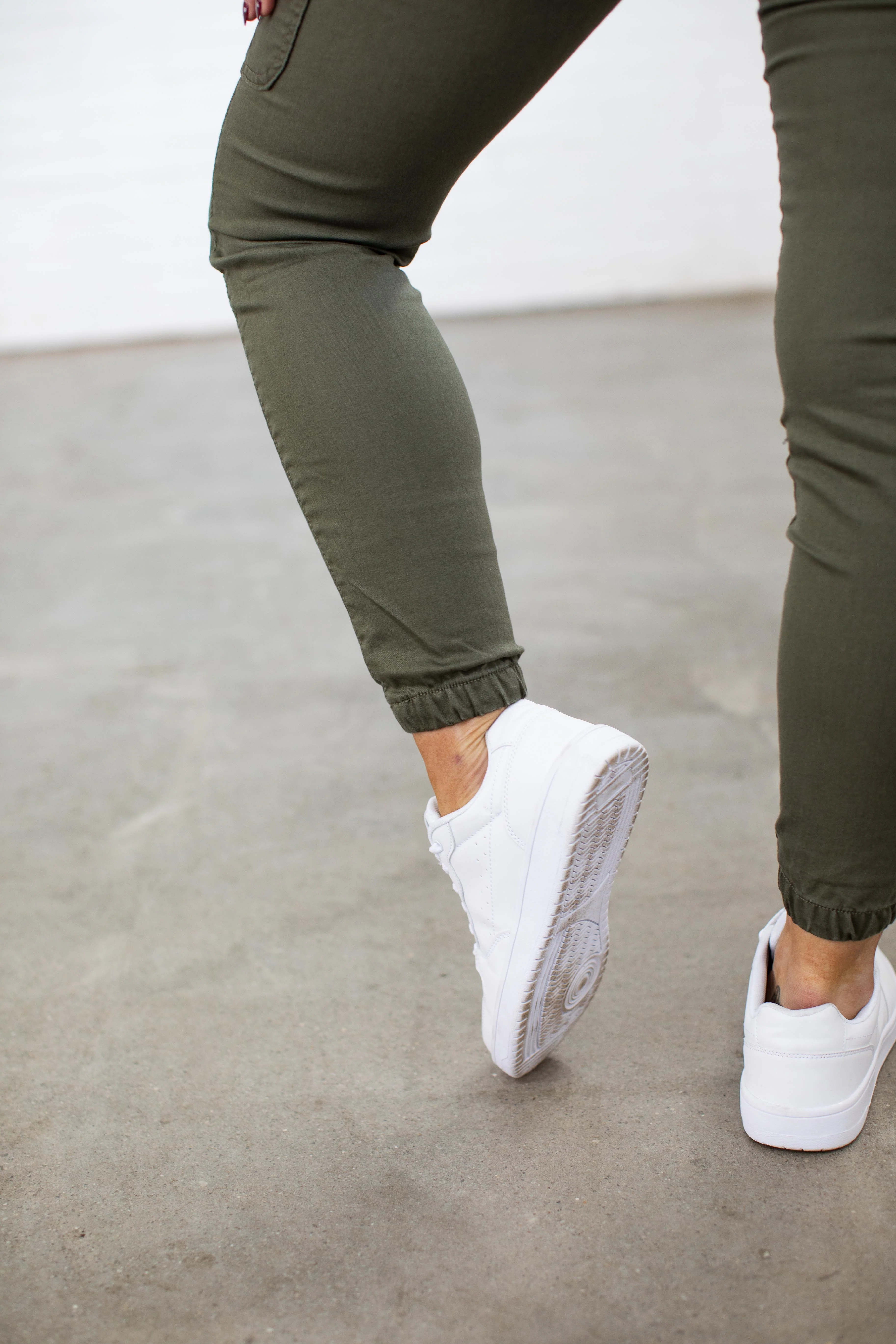 Florence Denim Joggers in Khaki - Image 10
