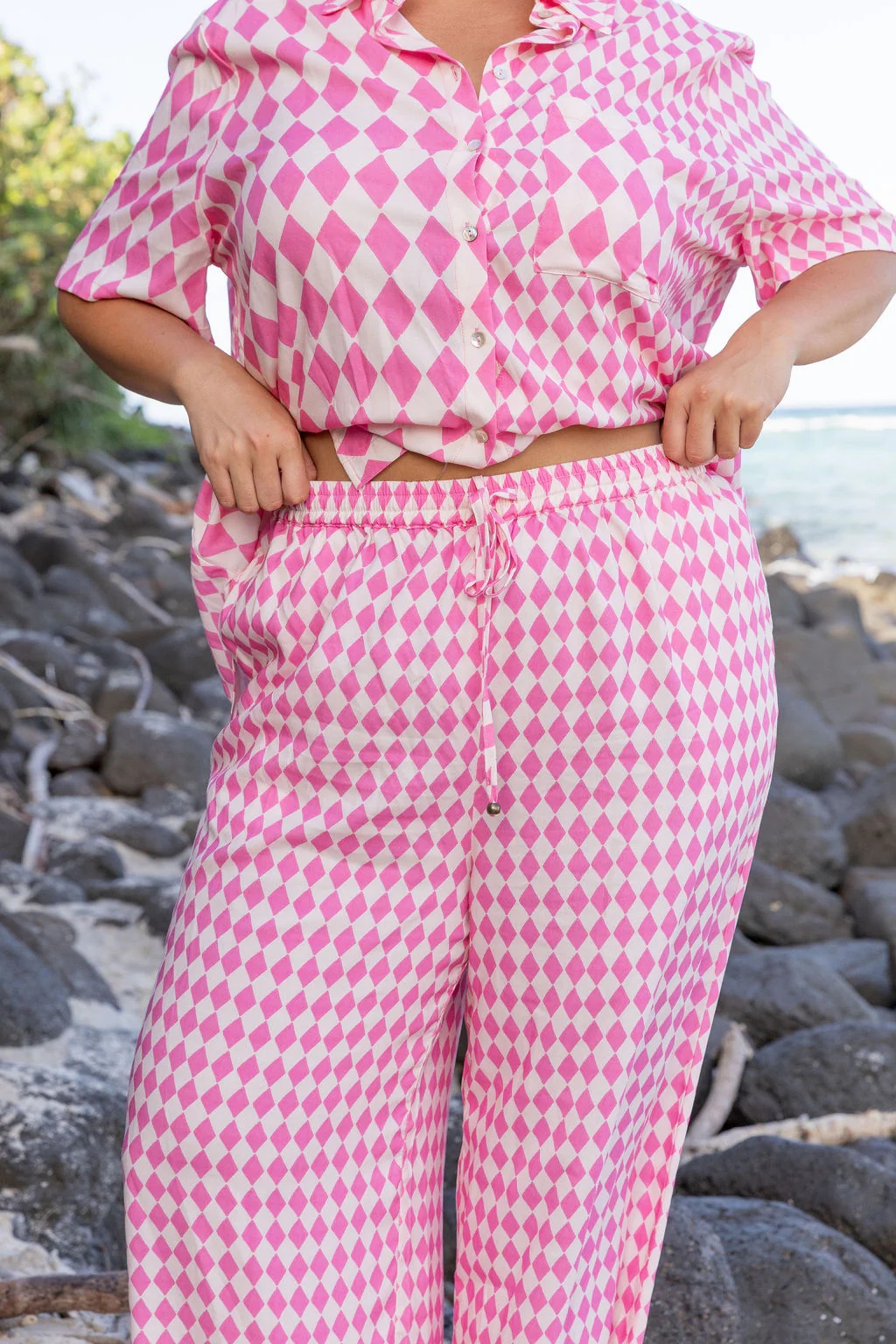 Gina Pants in Sorrento Pink - Image 3