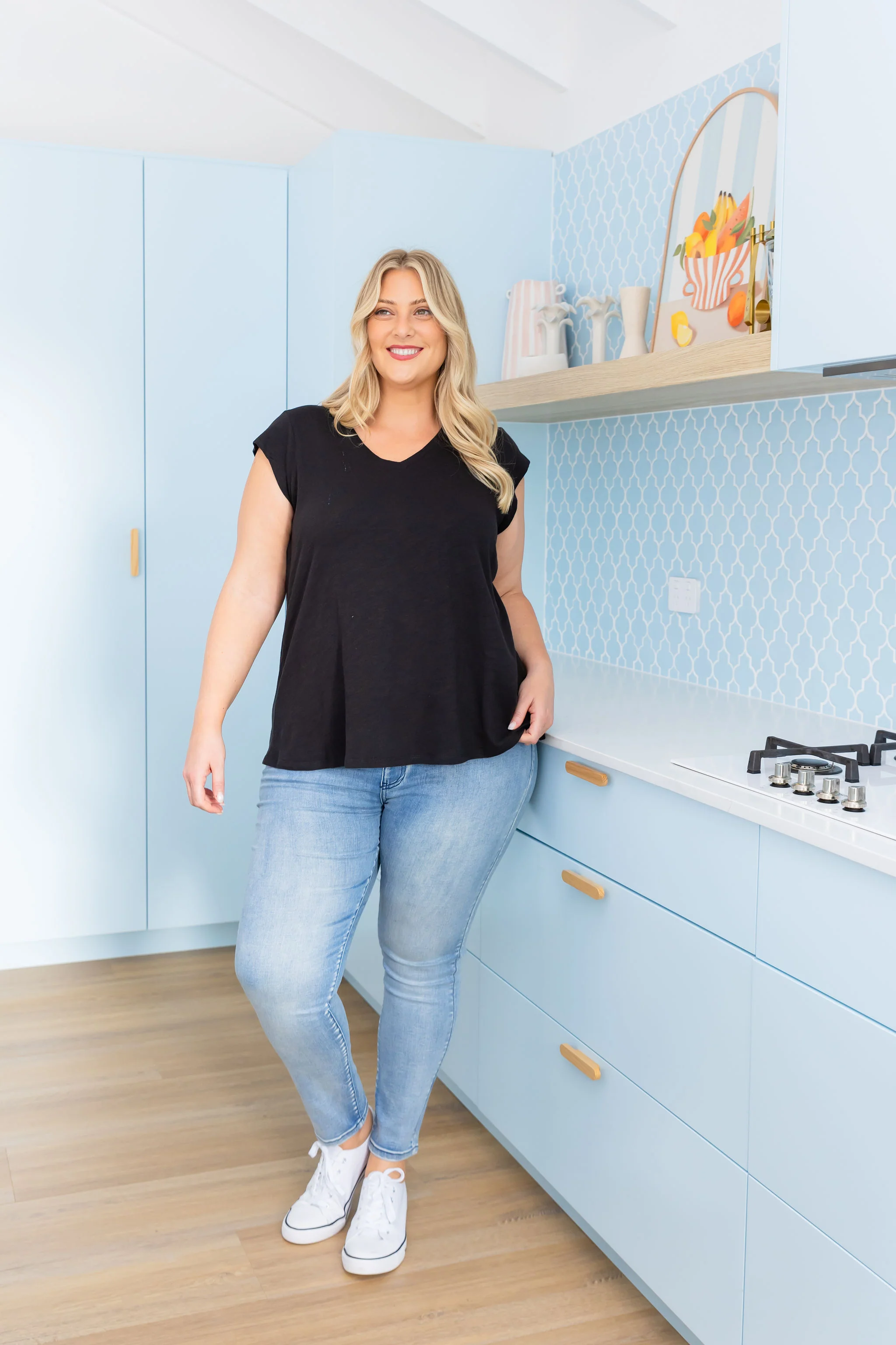 Isla Shirt in Black - Image 12