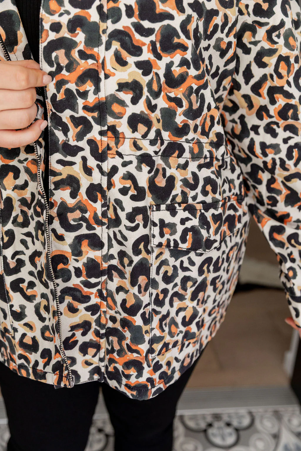 Lakey Jacket in Instinct Print - Image 18