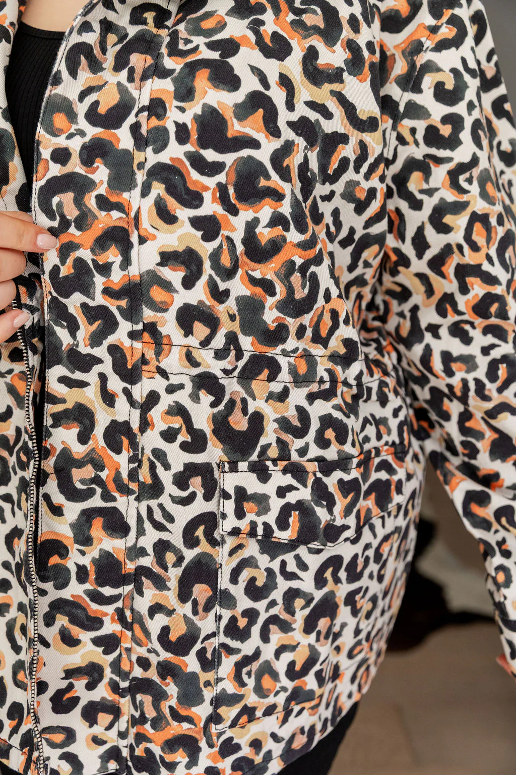 Lakey Jacket in Instinct Print - Image 6