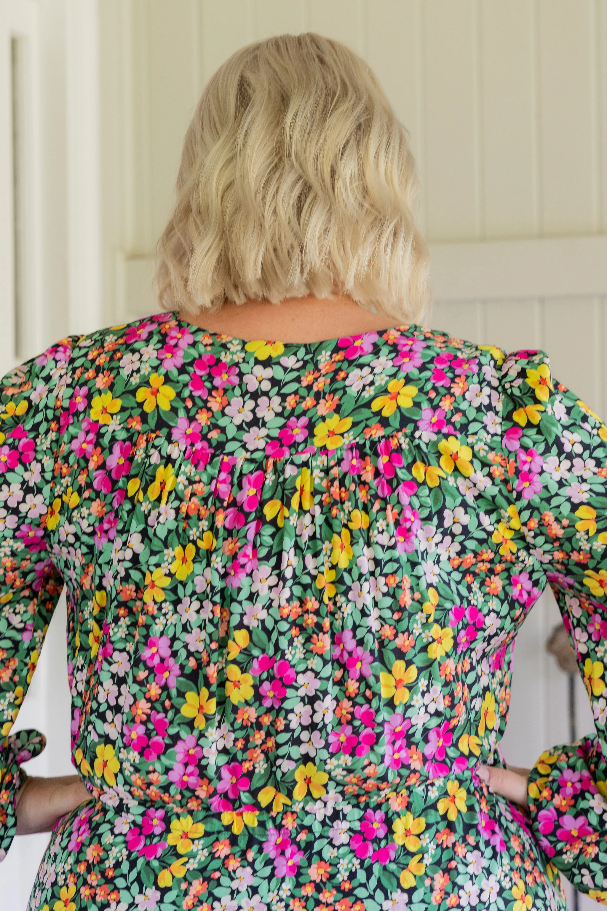 Bonnie Long Sleeve Dress in Garden Stroll - Image 14