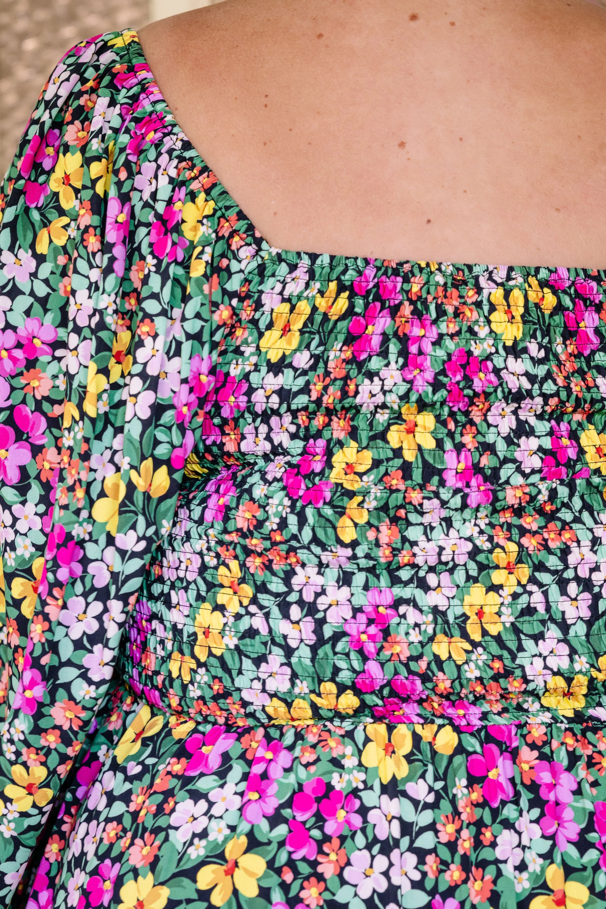 Peri Long Sleeve Midi Dress in Garden Stroll - Image 9