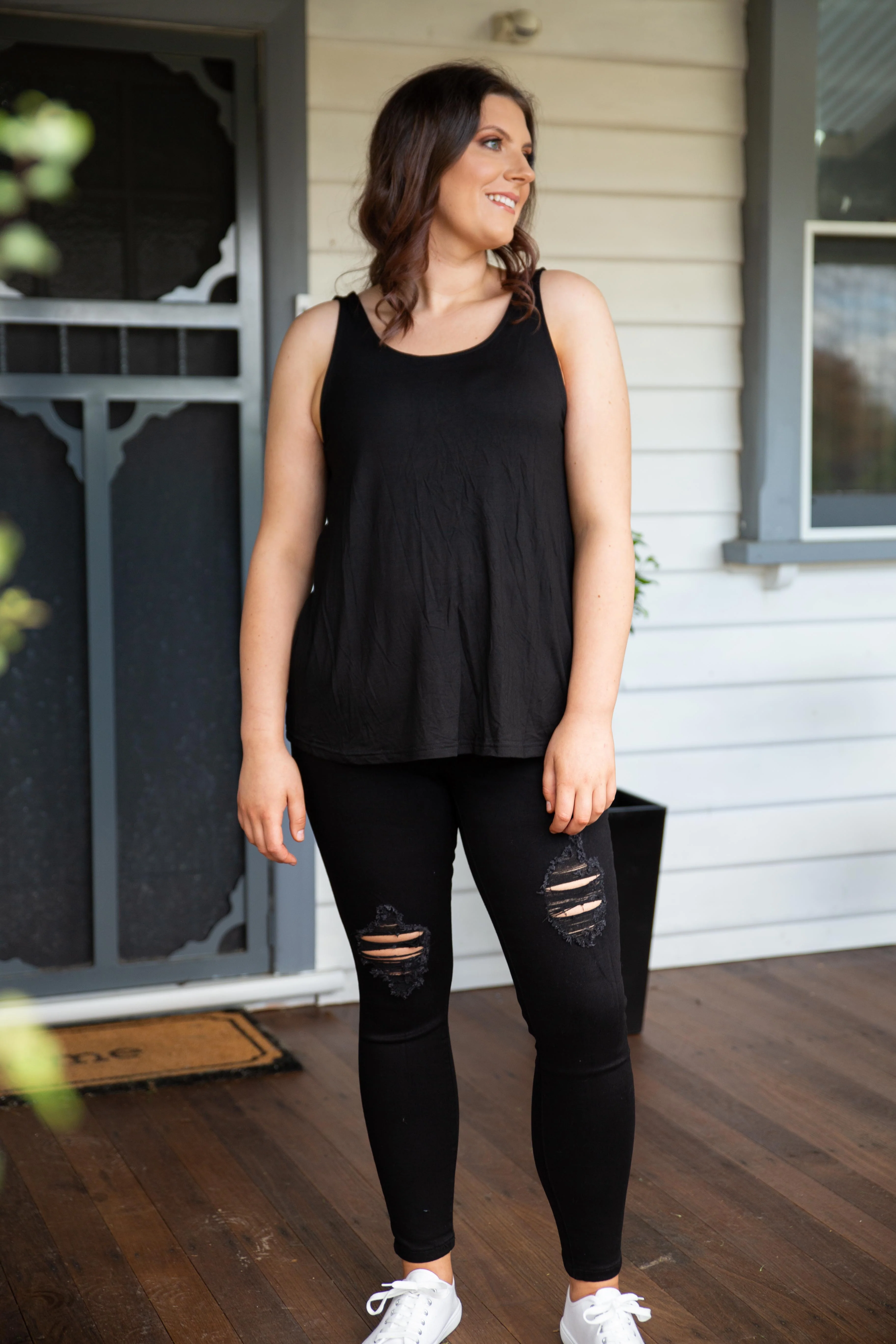 Modal Tovi Tank in Black - Image 4